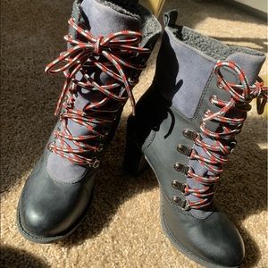size 6 high heel boots suede and leather